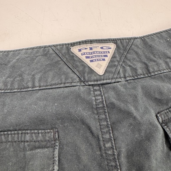 Columbia Women's Black Casual Shorts‎ Size 14 Outdoor Hiking Utility Gorpcore - Picture 10 of 12